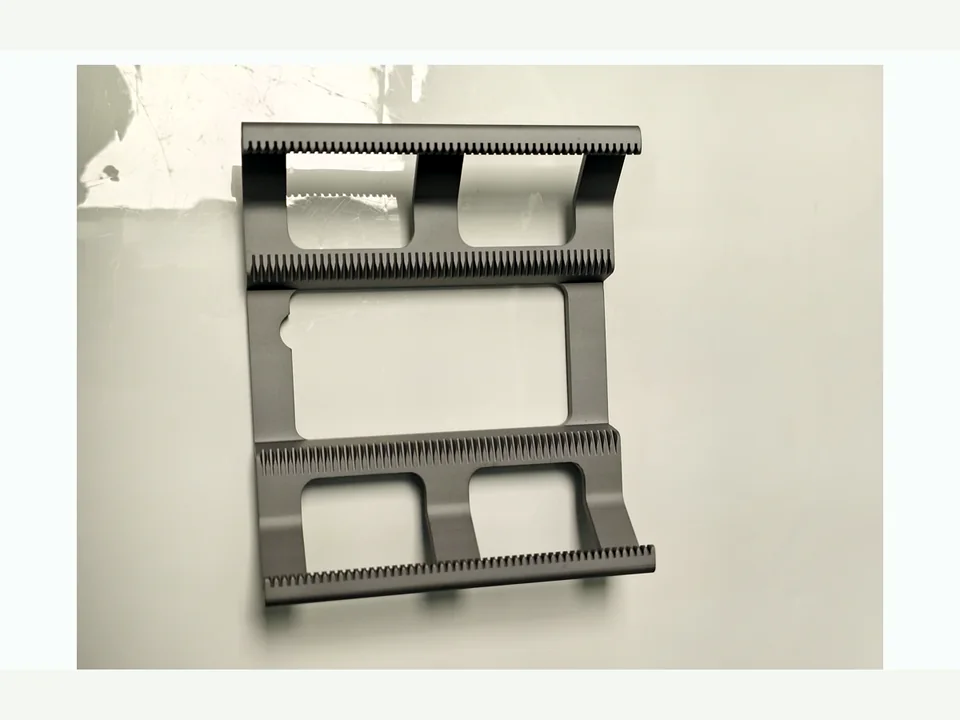 Representative WONIK silicon carbide wafer boat — detail view